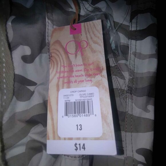 OP - Ocean Pacific Camo Crop Cargo Capris Pants - Juniors Size 13 - Brand New - Picture 5 of 7